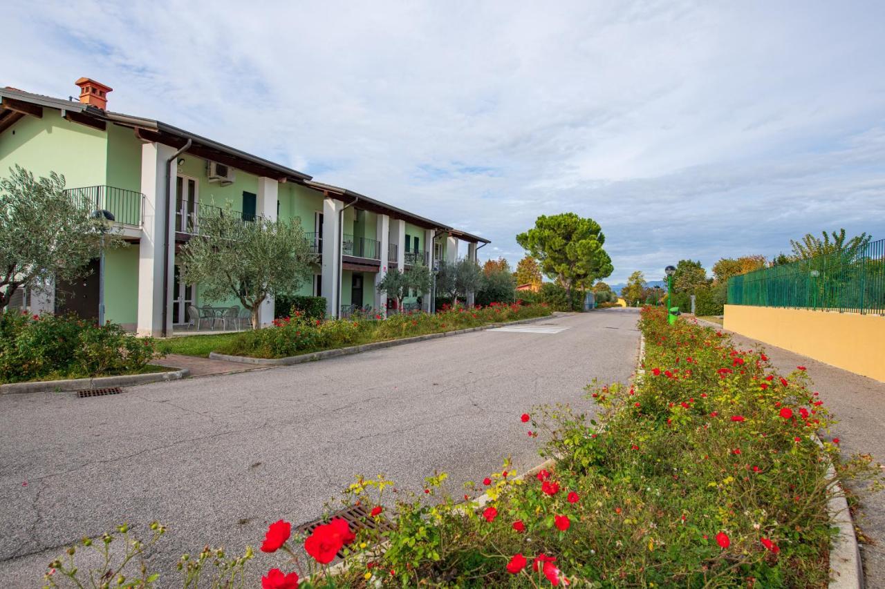 The Garda Village Sirmione Exterior foto